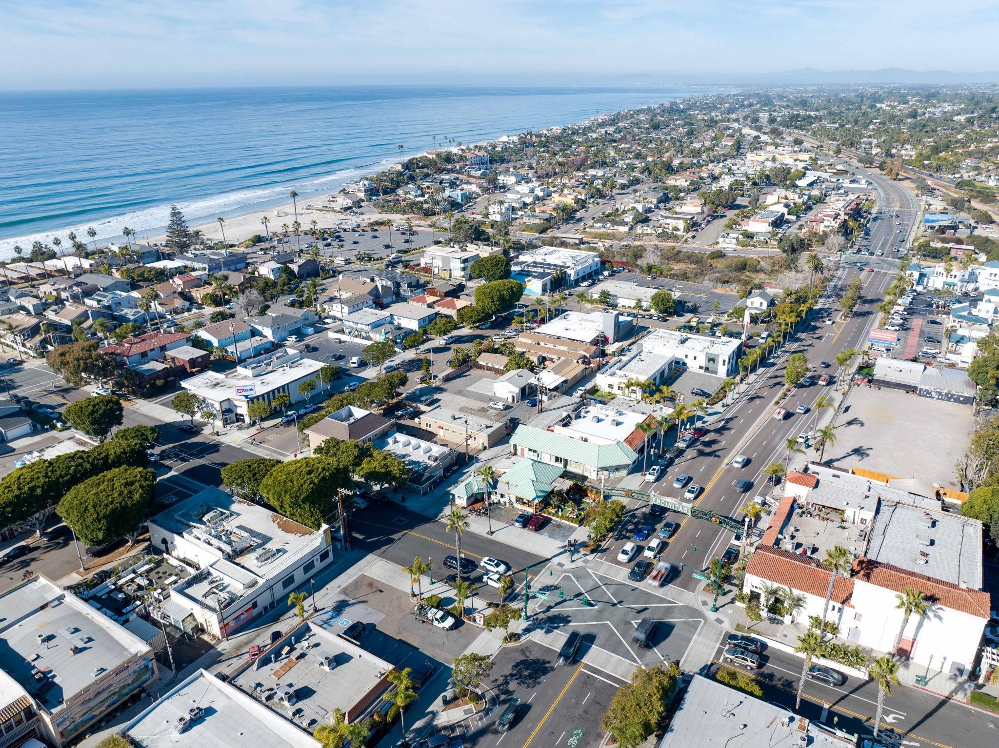 Detail Gallery Image 32 of 49 For 210  a Street S 11, Encinitas,  CA 92024 - 1 Beds | 1 Baths
