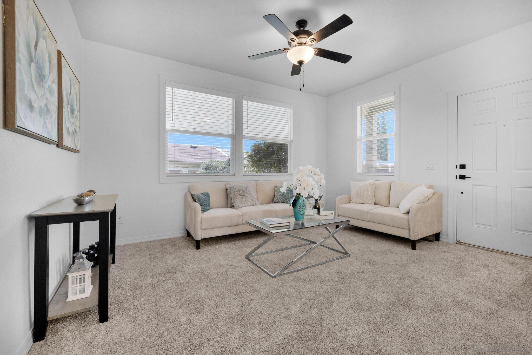 Detail Gallery Image 8 of 26 For 13217  Aurora Dr  #28,  El Cajon,  CA 92021 - 3 Beds | 2 Baths