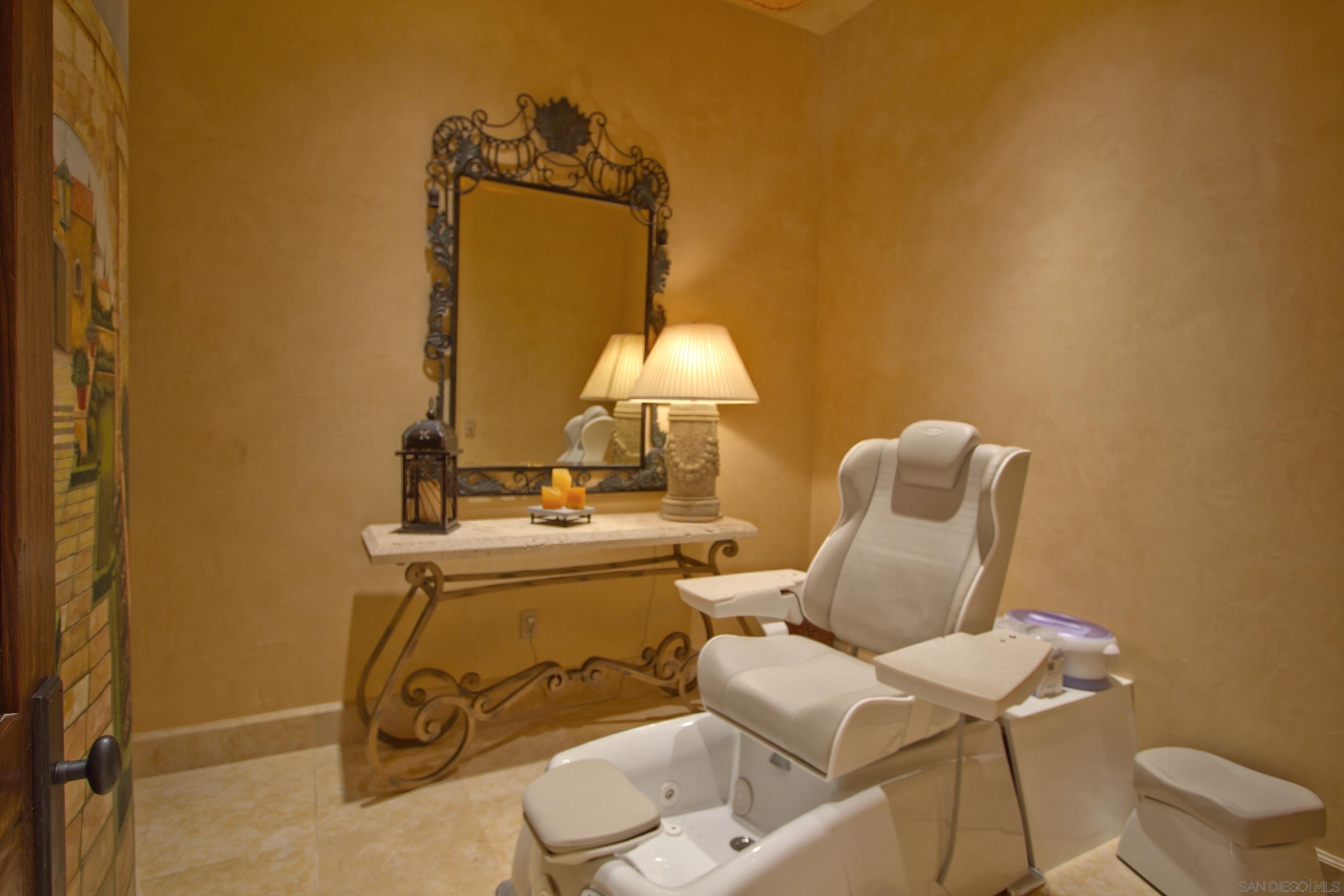 Detail Gallery Image 19 of 19 For 15651  Puerta Del Sol, Rancho Santa Fe,  CA 92067 - 10 Beds | 13/1 Baths