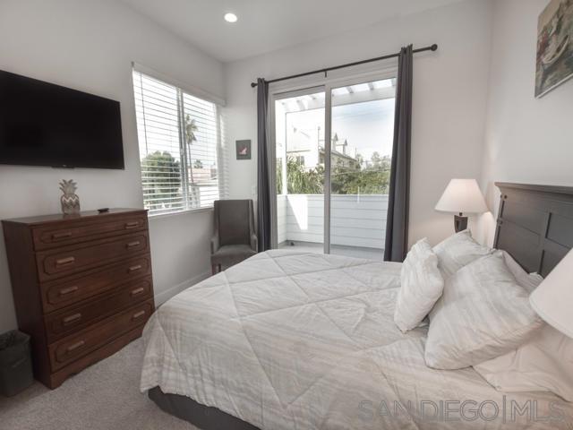 Detail Gallery Image 21 of 32 For 253  Dahlia Ave, Imperial Beach,  CA 91932 - 3 Beds | 2/1 Baths
