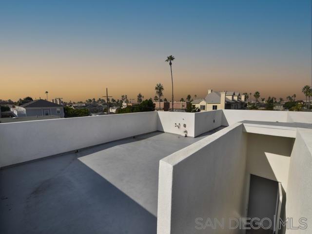 Detail Gallery Image 27 of 32 For 253  Dahlia Ave, Imperial Beach,  CA 91932 - 3 Beds | 2/1 Baths