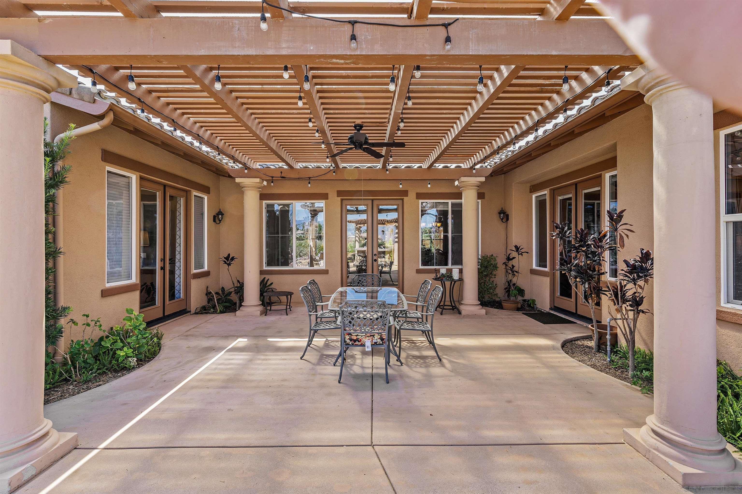 Detail Gallery Image 1 of 1 For 27369  Sage Brush Trail, Valley Center,  CA 92082 - 5 Beds | 4 Baths