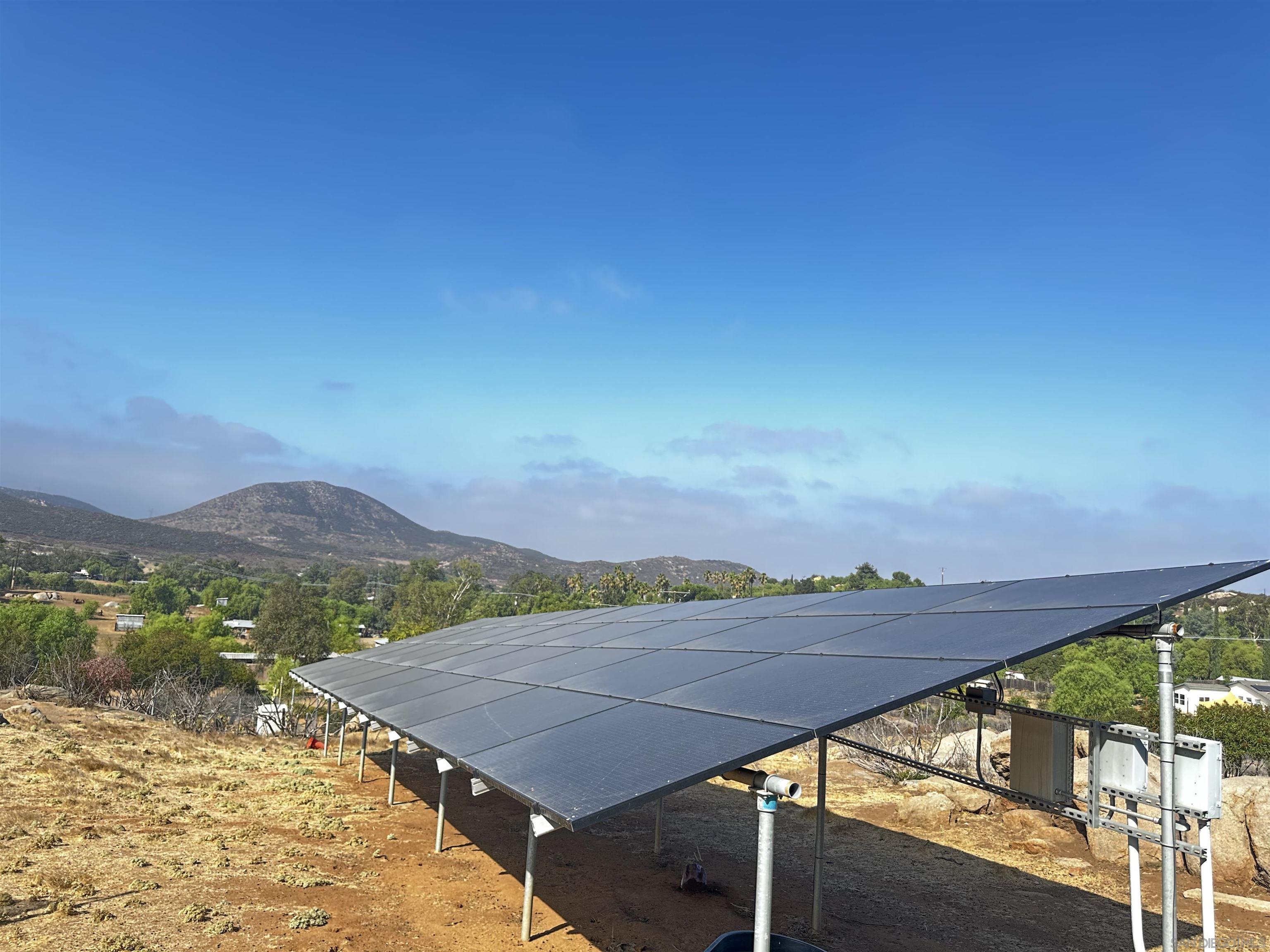 Detail Gallery Image 5 of 40 For 17939  Highway 94, Dulzura,  CA 91917 - 3 Beds | 2 Baths