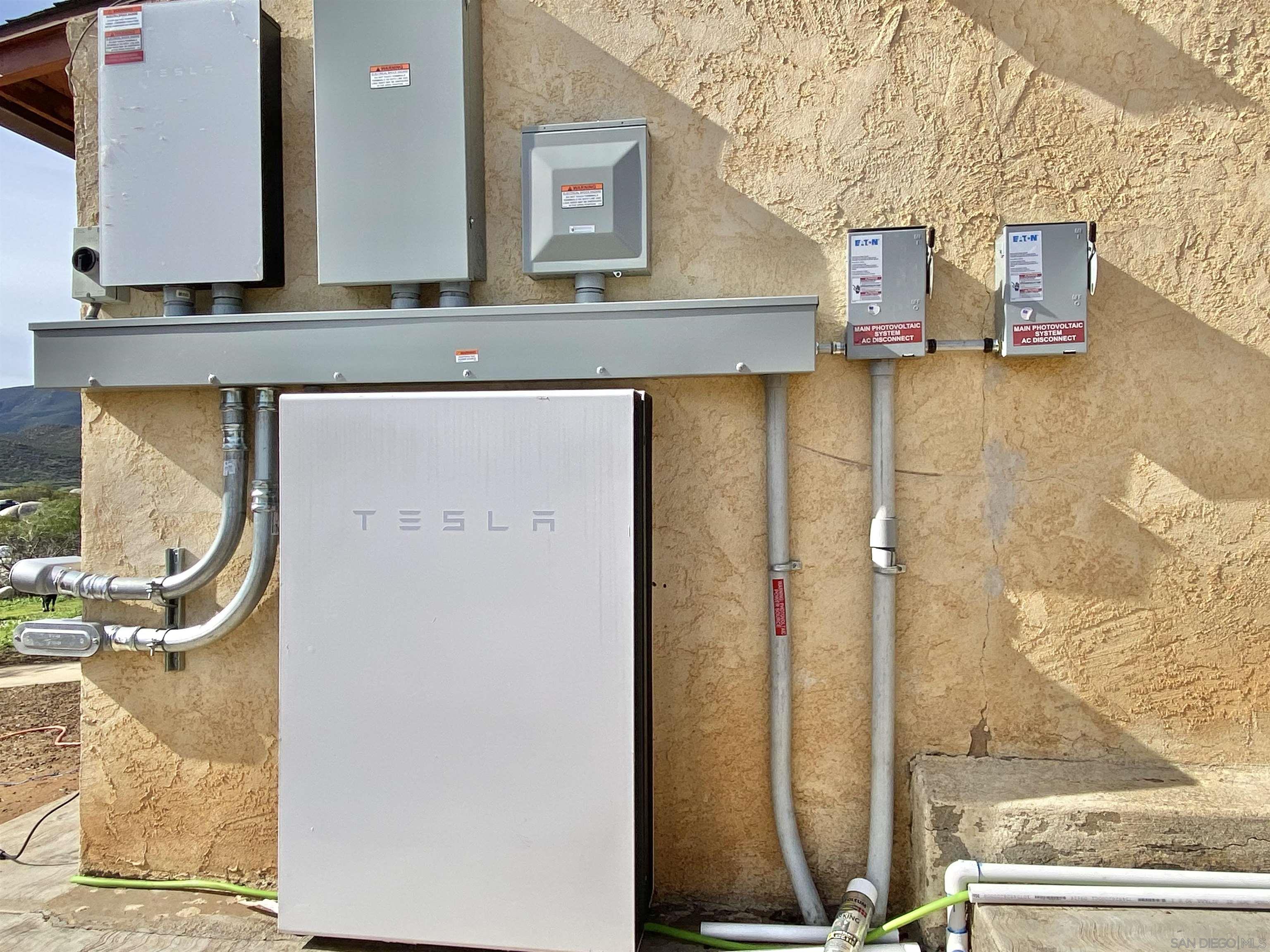 Detail Gallery Image 7 of 40 For 17939  Highway 94, Dulzura,  CA 91917 - 3 Beds | 2 Baths