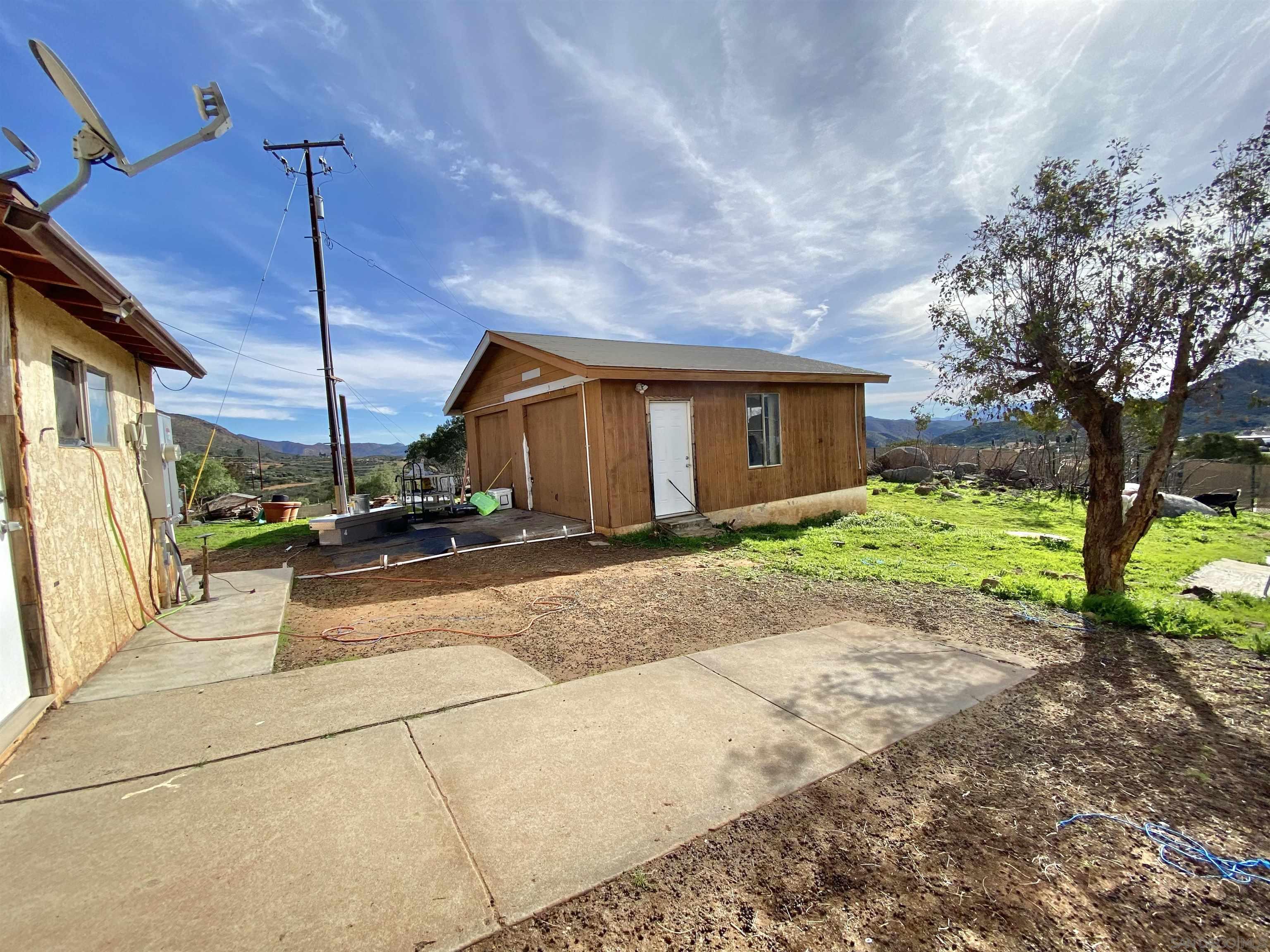 Detail Gallery Image 9 of 40 For 17939  Highway 94, Dulzura,  CA 91917 - 3 Beds | 2 Baths