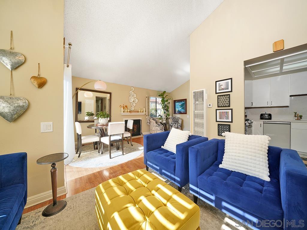 Detail Gallery Image 1 of 1 For 19215  Shoreline Lane  #7,  Huntington Beach,  CA 92648 - 2 Beds | 2 Baths