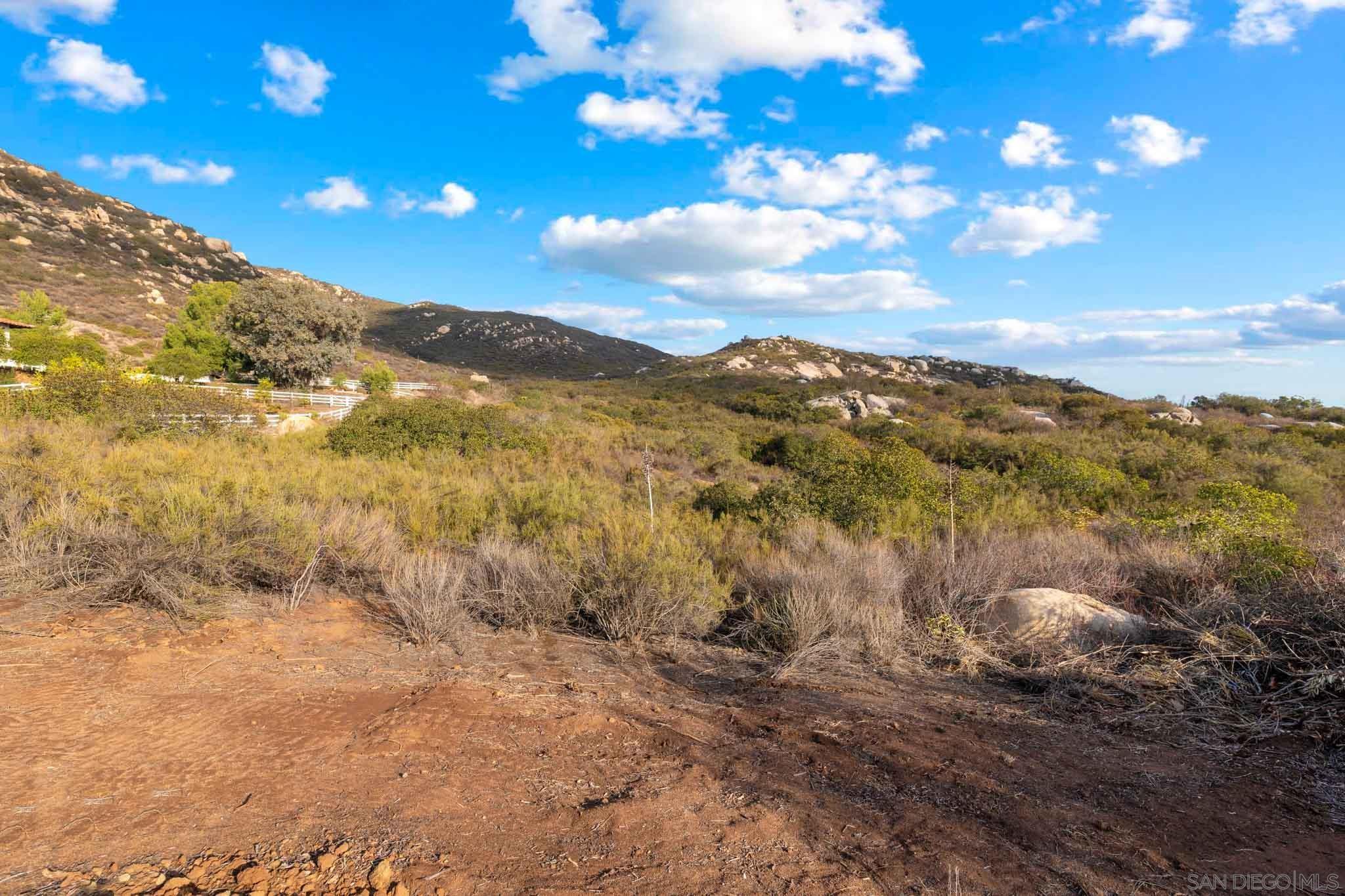 Detail Gallery Image 13 of 29 For , Jamul,  CA 91935 - – Beds | – Baths