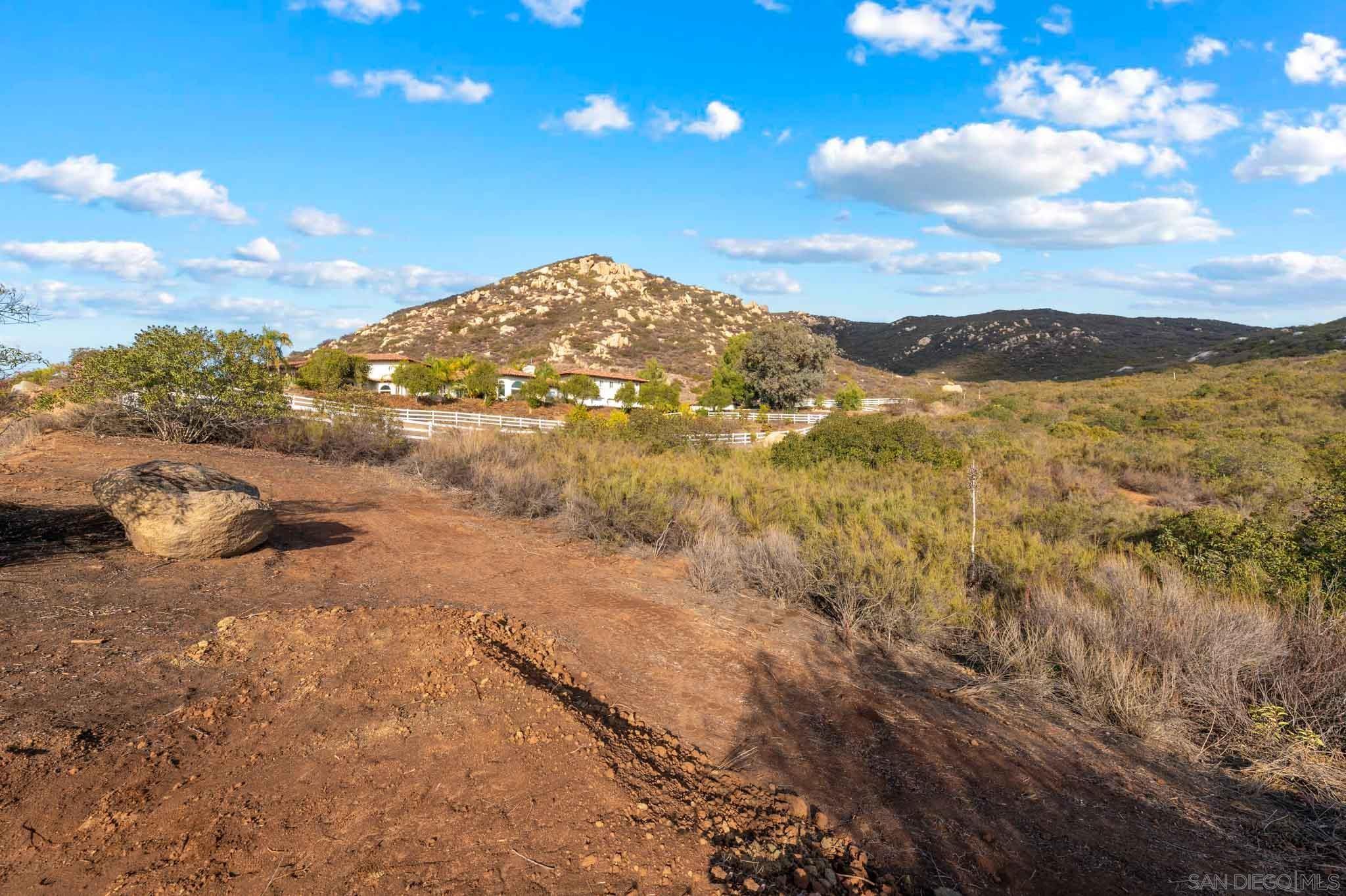 Detail Gallery Image 14 of 29 For , Jamul,  CA 91935 - – Beds | – Baths