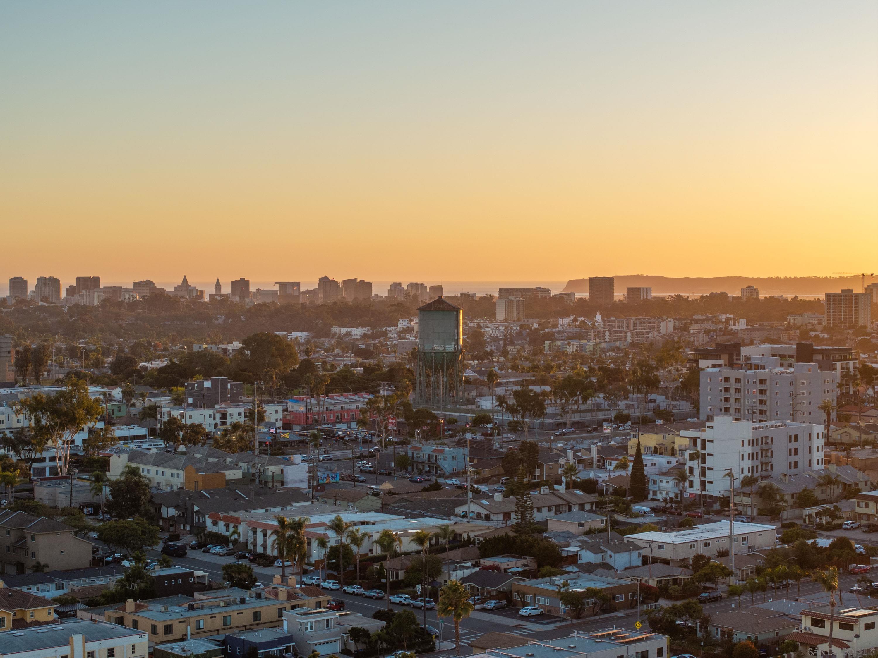 Detail Gallery Image 1 of 1 For 4473  30th St  #213,  San Diego,  CA 92116 - 2 Beds | 2/1 Baths