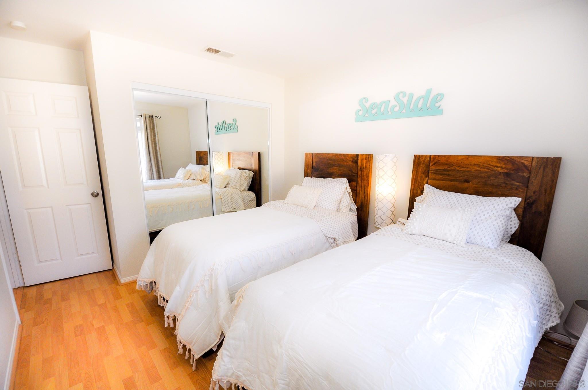 Detail Gallery Image 11 of 19 For 207  Elkwood  14, Imperial Beach,  CA 91932 - 3 Beds | 2 Baths