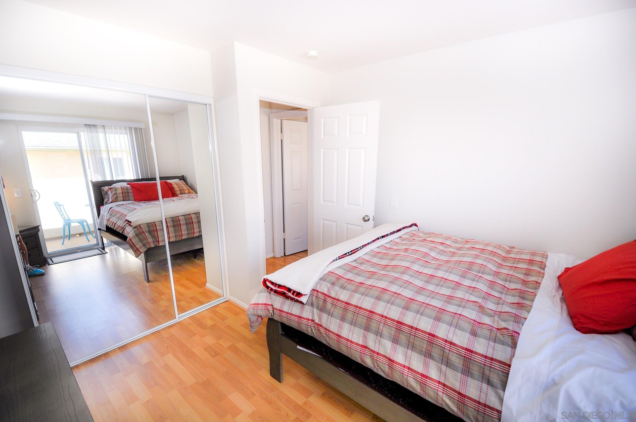 Detail Gallery Image 10 of 19 For 207  Elkwood  14, Imperial Beach,  CA 91932 - 3 Beds | 2 Baths