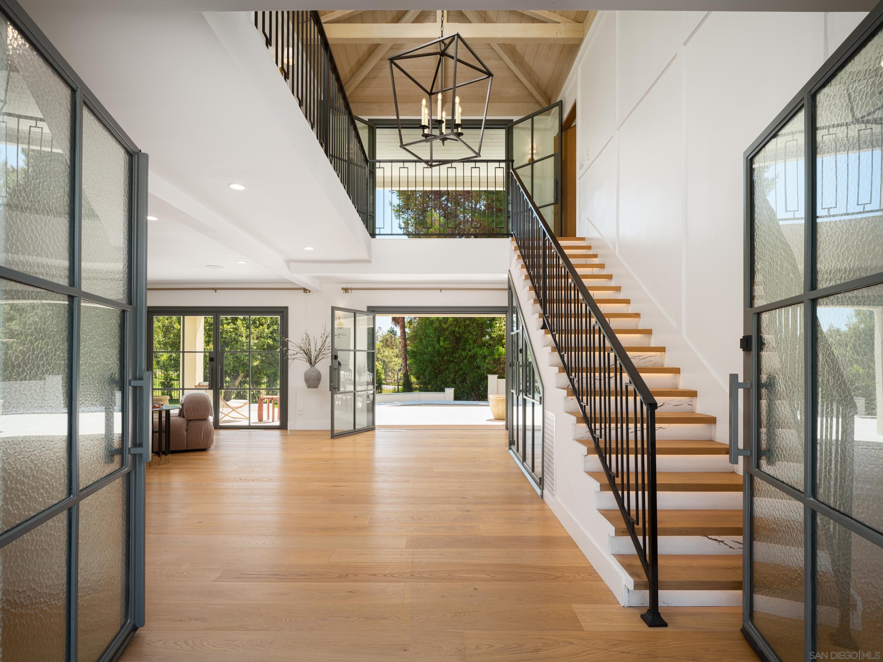 Detail Gallery Image 1 of 1 For 17617  Circa Del Norte, Rancho Santa Fe,  CA 92067 - 5 Beds | 4/1 Baths