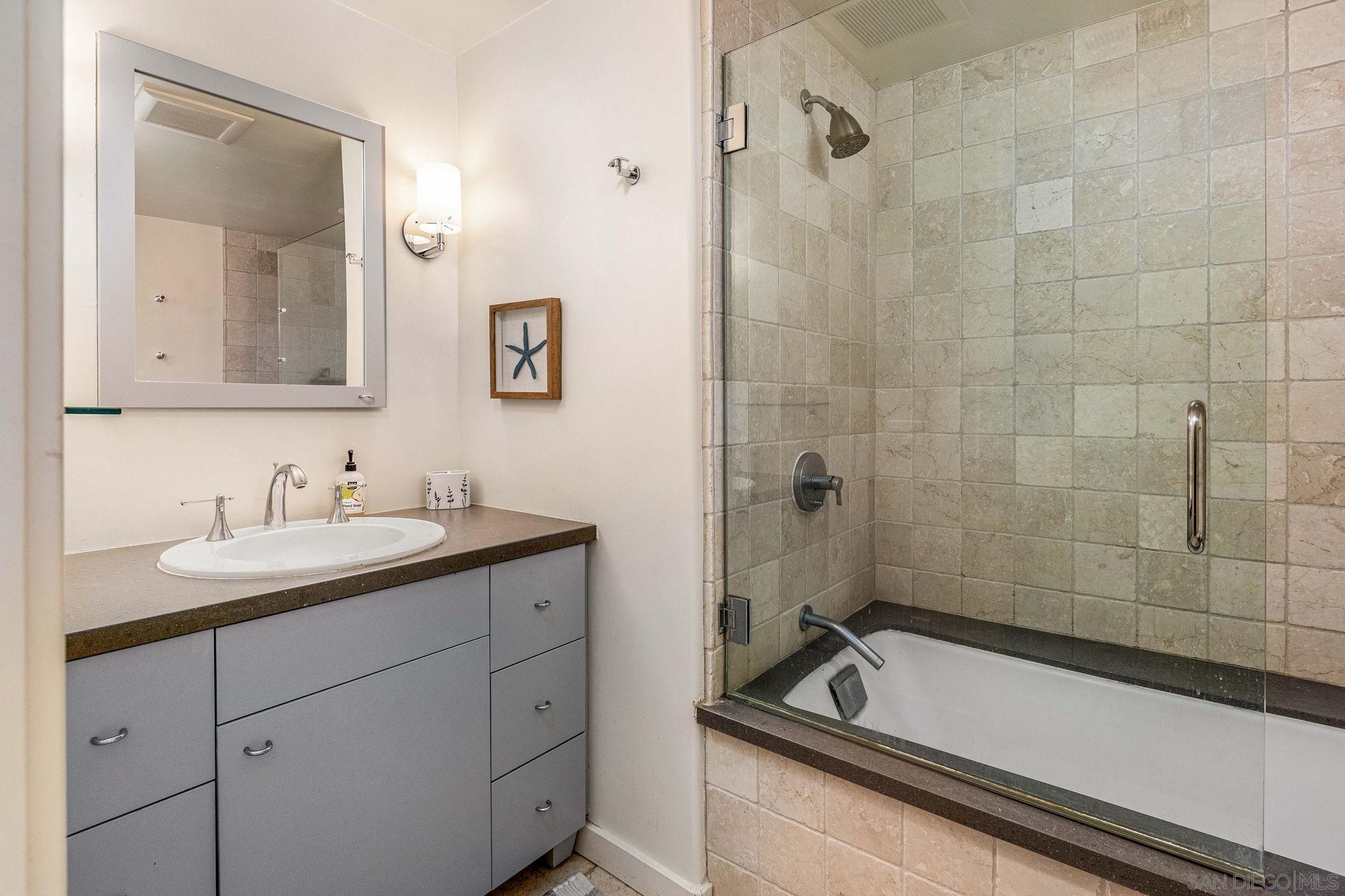 Detail Gallery Image 22 of 46 For 12933  Caminito Del Canto, Del Mar,  CA 92014 - 3 Beds | 2/1 Baths