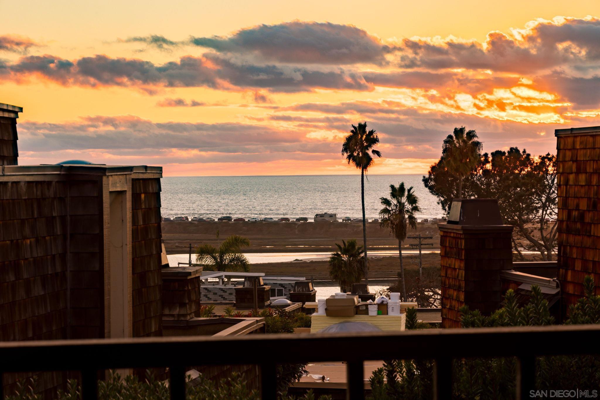 Detail Gallery Image 41 of 46 For 12933  Caminito Del Canto, Del Mar,  CA 92014 - 3 Beds | 2/1 Baths