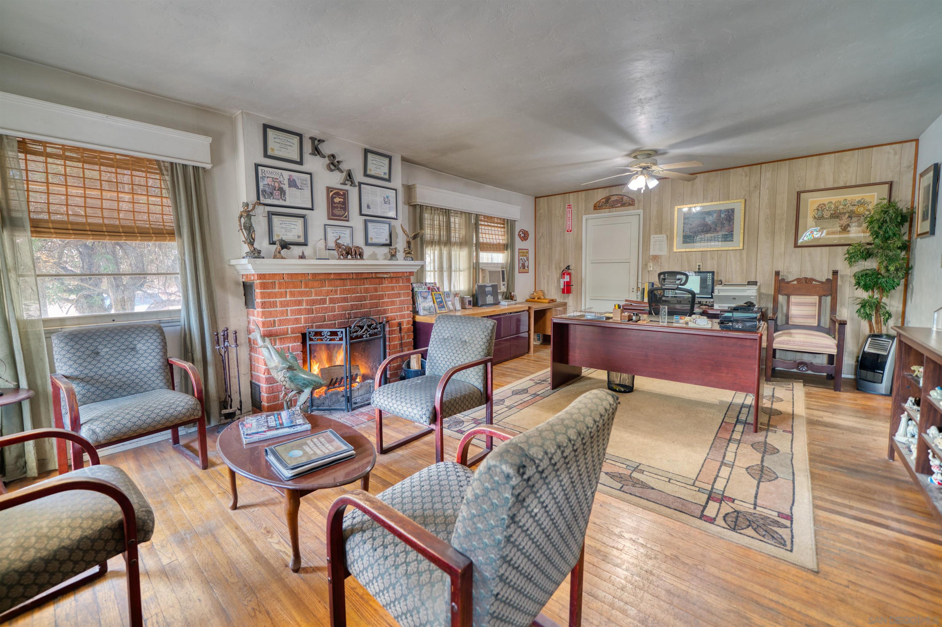 Detail Gallery Image 1 of 1 For 525  D St, Ramona,  CA 92065 - 3 Beds | 1 Baths