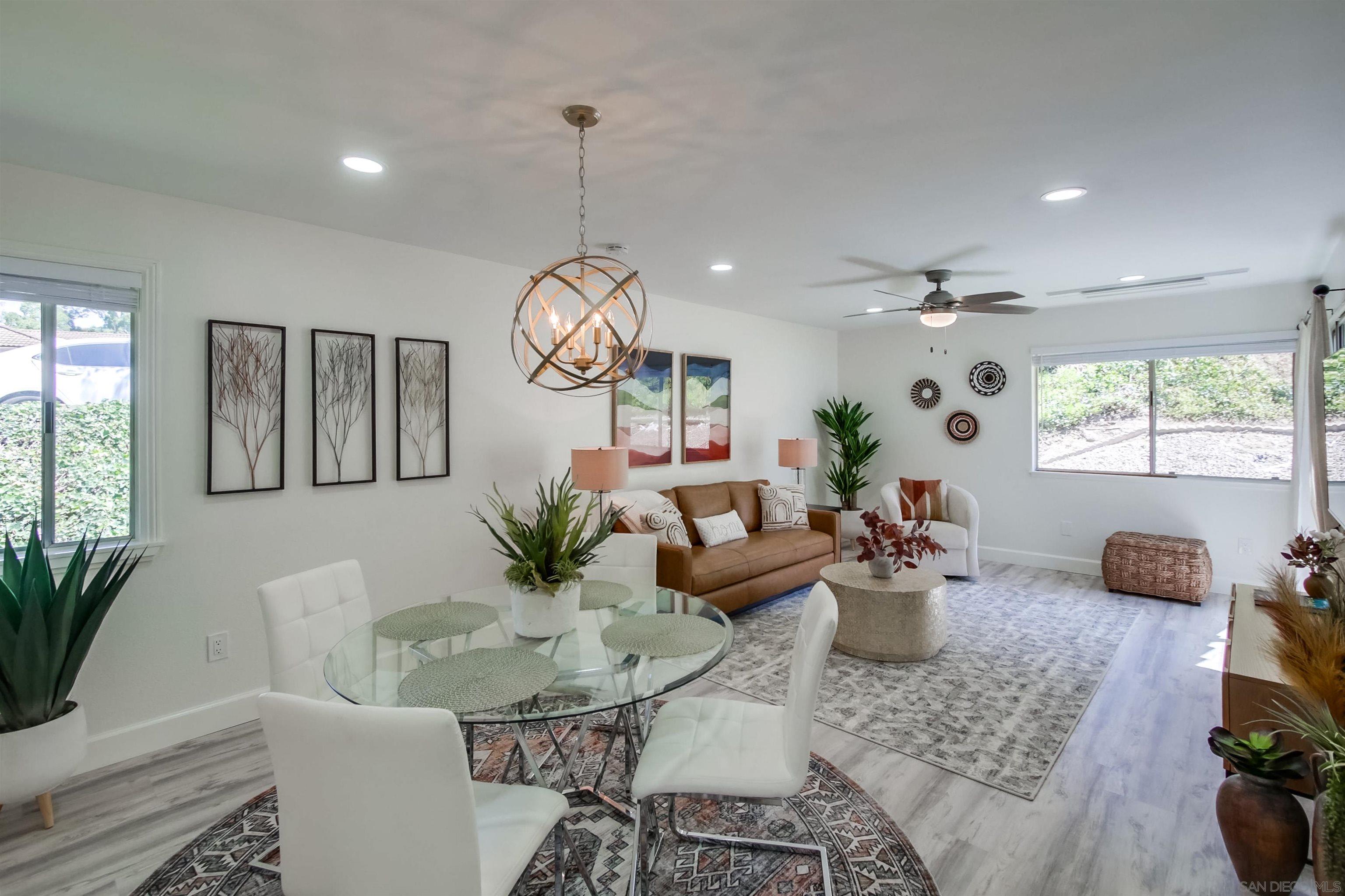 Detail Gallery Image 2 of 28 For 17464  Plaza Cerado  84, San Diego,  CA 92128 - 2 Beds | 1 Baths