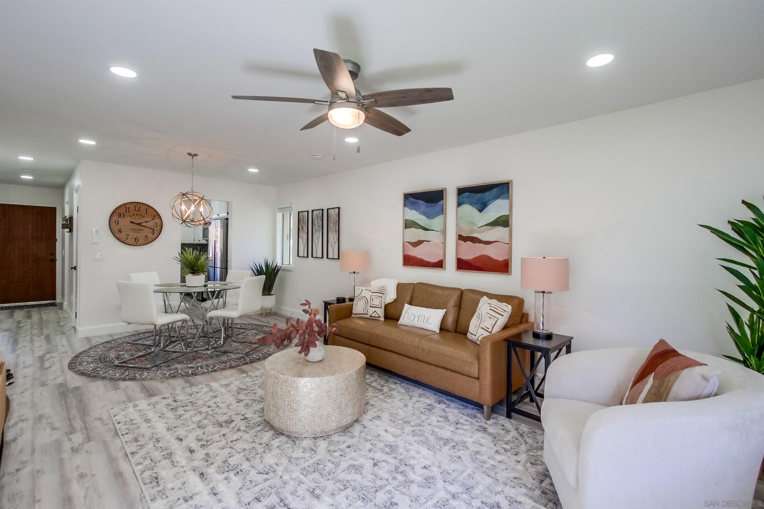 Detail Gallery Image 3 of 28 For 17464  Plaza Cerado  84, San Diego,  CA 92128 - 2 Beds | 1 Baths