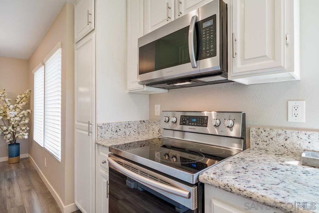 Detail Gallery Image 24 of 52 For 17637  Pomerado Rd  123, San Diego,  CA 92128 - 2 Beds | 2 Baths