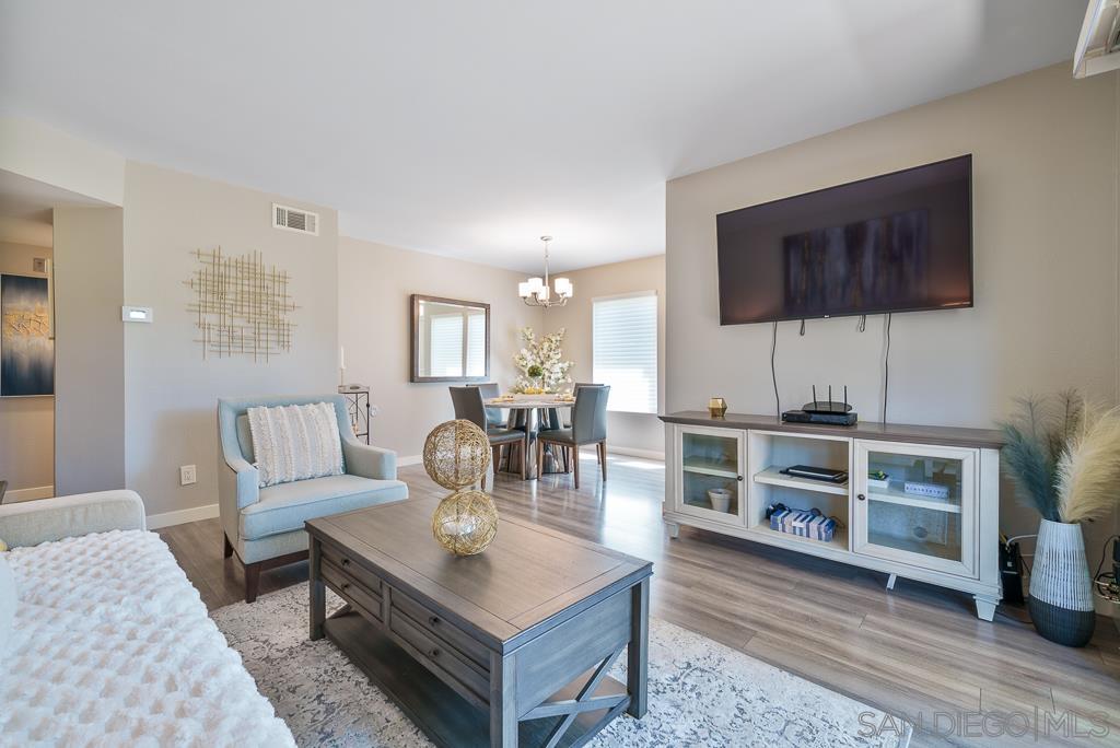 Detail Gallery Image 30 of 52 For 17637  Pomerado Rd  123, San Diego,  CA 92128 - 2 Beds | 2 Baths