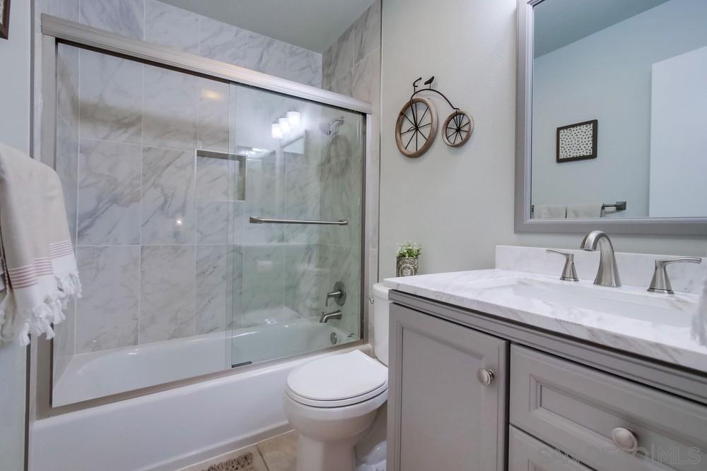 Detail Gallery Image 25 of 58 For 12242  Paseo Lucido  C, San Diego,  CA 92128 - 2 Beds | 2 Baths
