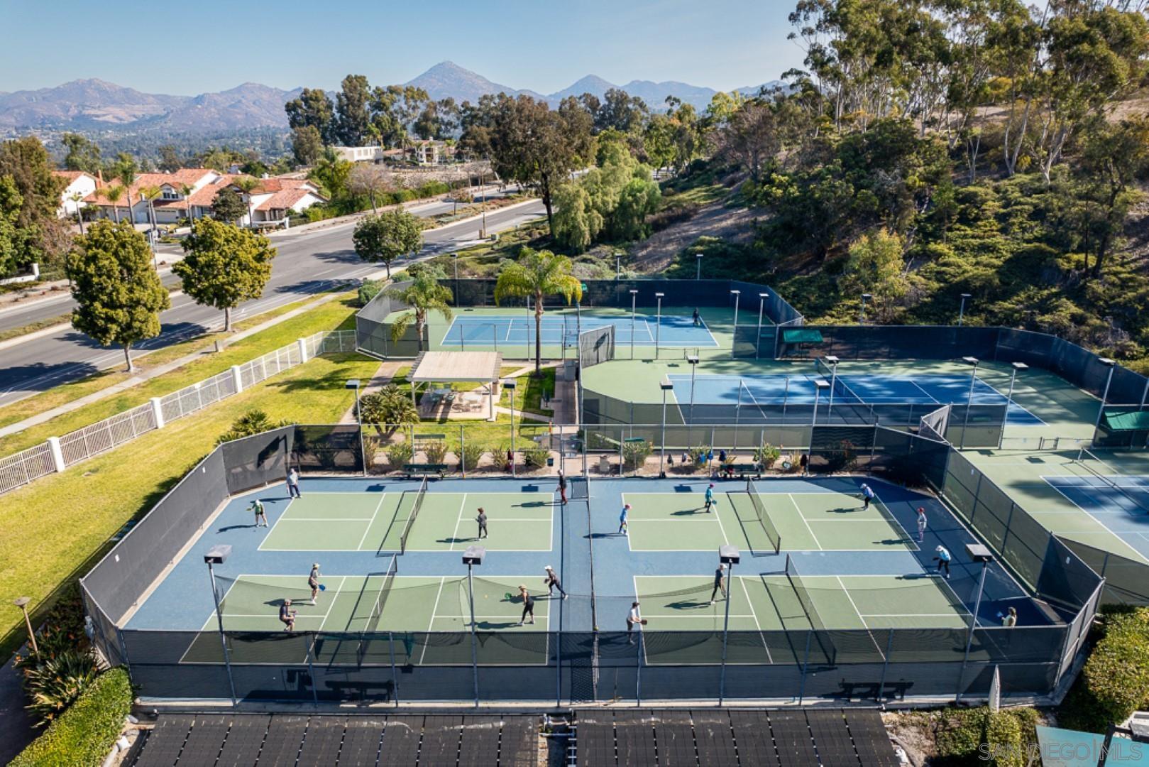 Detail Gallery Image 45 of 58 For 12242  Paseo Lucido  C, San Diego,  CA 92128 - 2 Beds | 2 Baths