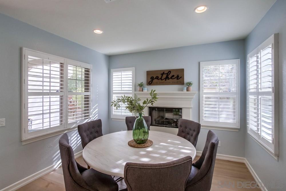 Detail Gallery Image 21 of 69 For 15562  Bristol Ridge Terrace, San Diego,  CA 92127 - 4 Beds | 3 Baths