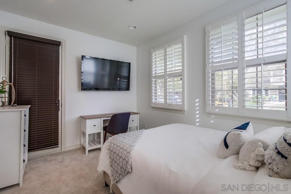 Detail Gallery Image 25 of 69 For 15562  Bristol Ridge Terrace, San Diego,  CA 92127 - 4 Beds | 3 Baths