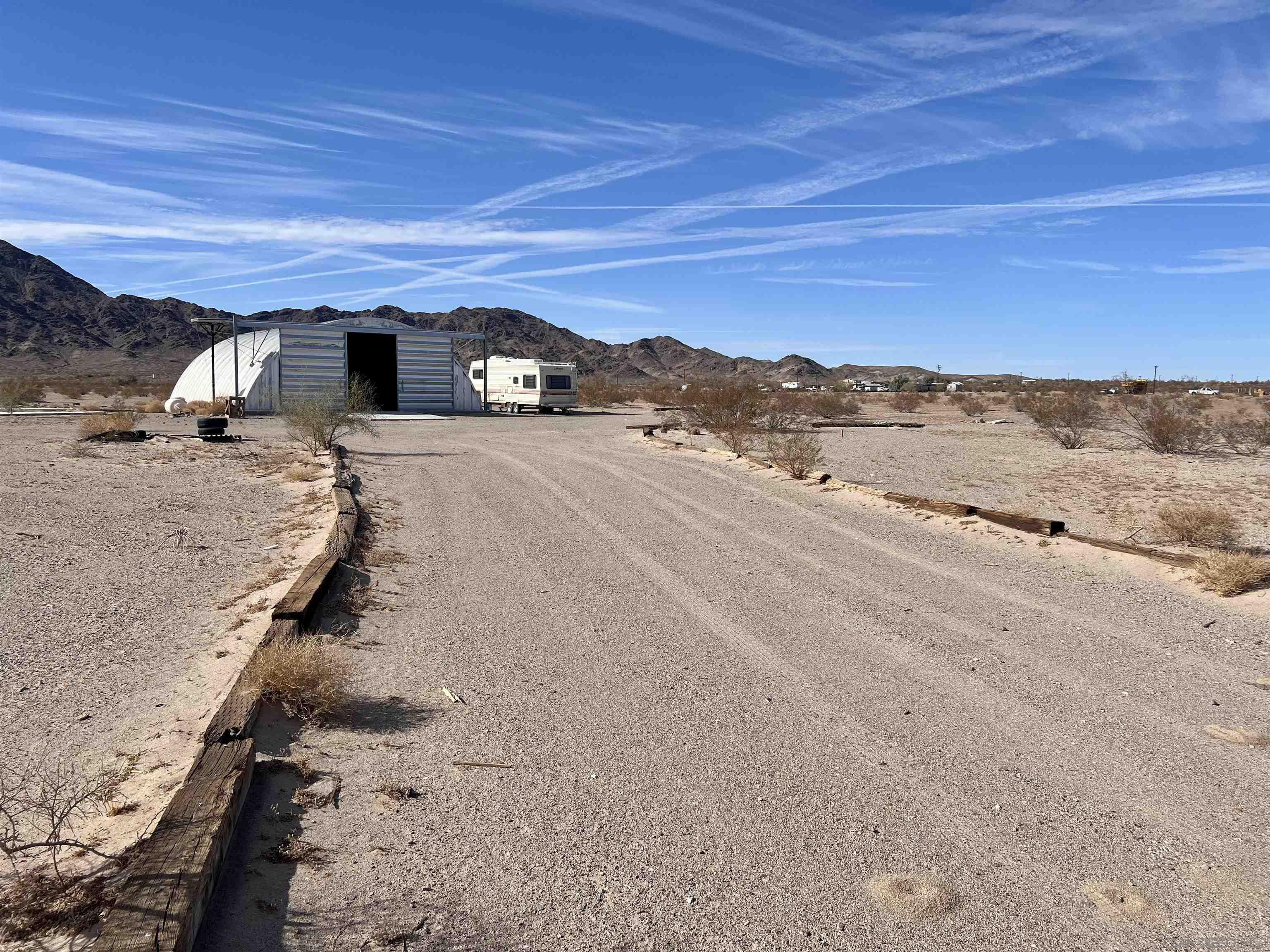 Detail Gallery Image 1 of 35 For , Blythe,  CA 92225 - – Beds | – Baths