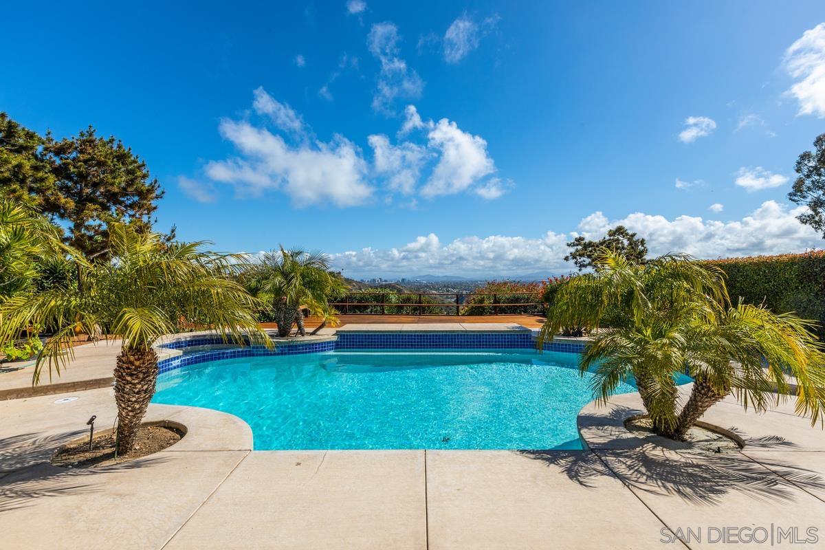 Detail Gallery Image 1 of 1 For 5889  Soledad Mountain Road, La Jolla,  CA 92037 - 3 Beds | 2 Baths