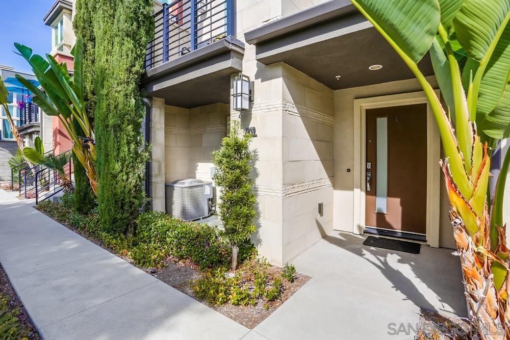 Detail Gallery Image 1 of 39 For 7859  Stylus Dr, San Diego,  CA 92108 - 3 Beds | 3/1 Baths