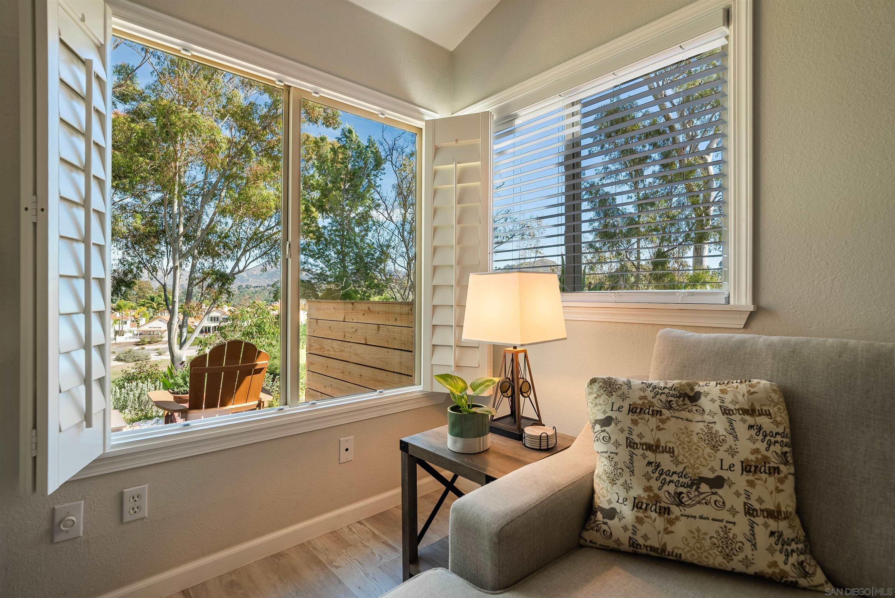 Detail Gallery Image 14 of 53 For 12242  Paseo Lucido  D, San Diego,  CA 92128 - 2 Beds | 2 Baths