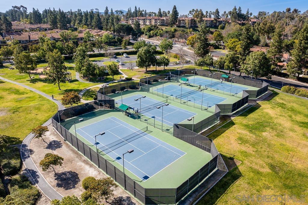 Detail Gallery Image 43 of 53 For 12242  Paseo Lucido  D, San Diego,  CA 92128 - 2 Beds | 2 Baths