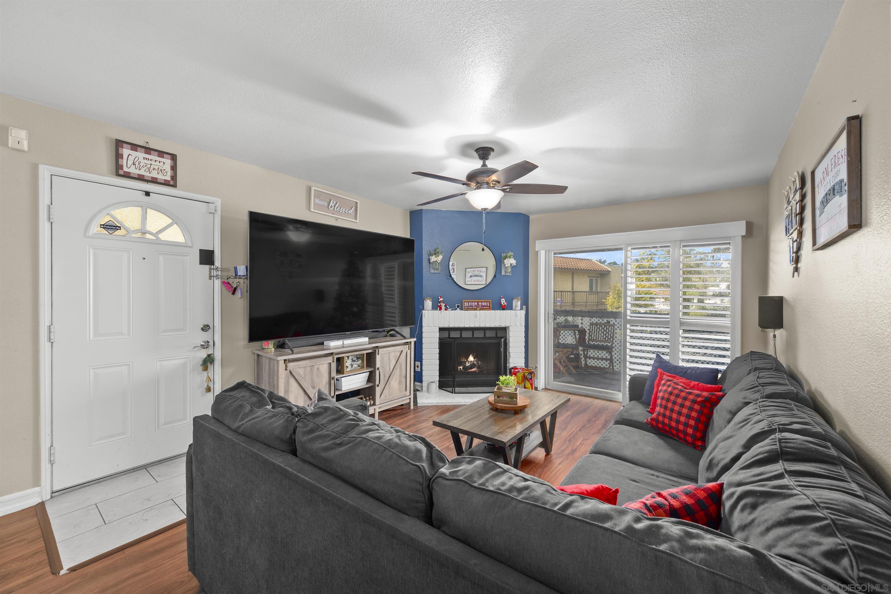 Detail Gallery Image 1 of 1 For 2970  Alta View  #G201,  San Diego,  CA 92139 - 2 Beds | 2 Baths