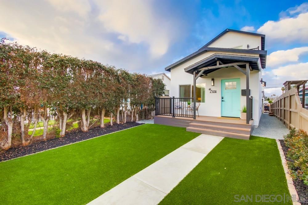 Detail Gallery Image 1 of 1 For 4758-60  Narragansett Avenue, San Diego,  CA 92107 - 4 Beds | 4 Baths