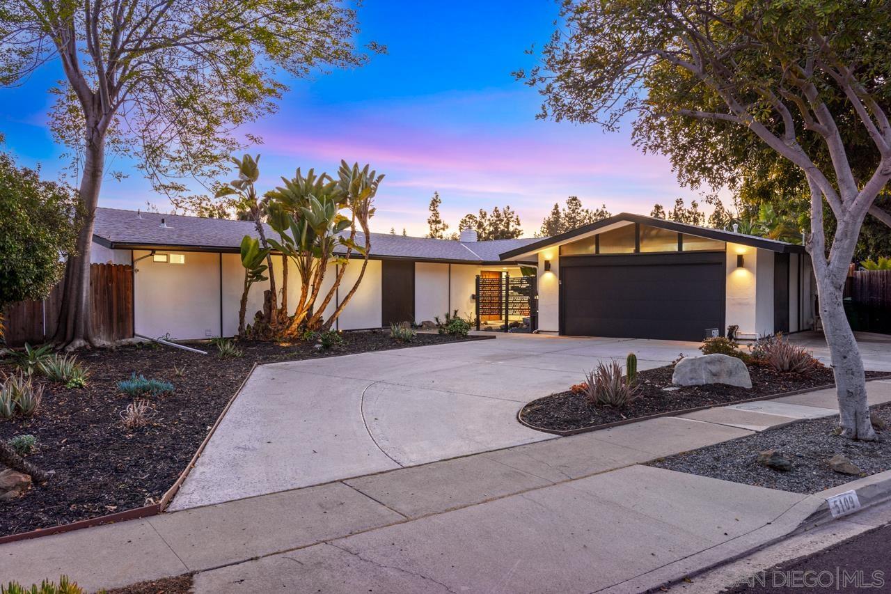 Detail Gallery Image 1 of 1 For 5109  College Gardens Ct, San Diego,  CA 92115 - 4 Beds | 3 Baths