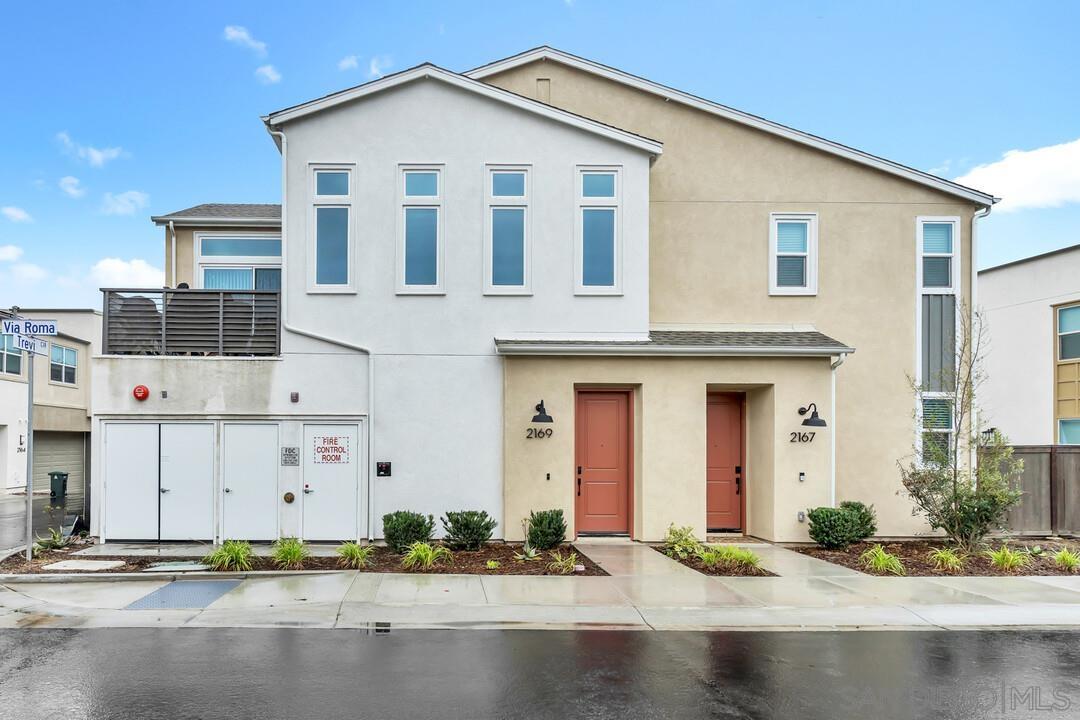 Detail Gallery Image 1 of 1 For 2169  Trevi Cir, Chula Vista,  CA 91913 - 3 Beds | 2 Baths