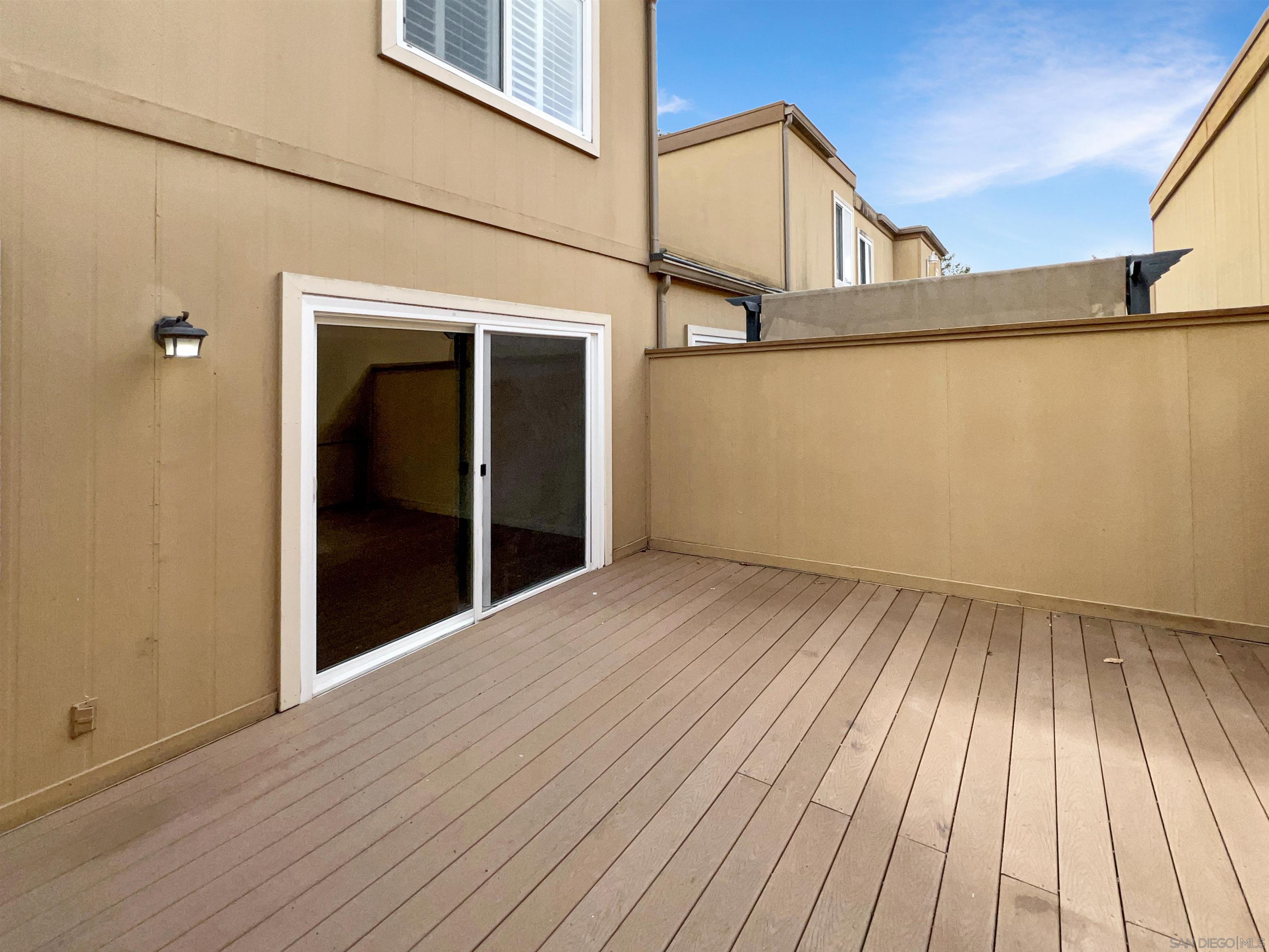 Detail Gallery Image 6 of 17 For 10447  Caminito Banyon, San Diego,  CA 92131 - 4 Beds | 2/1 Baths