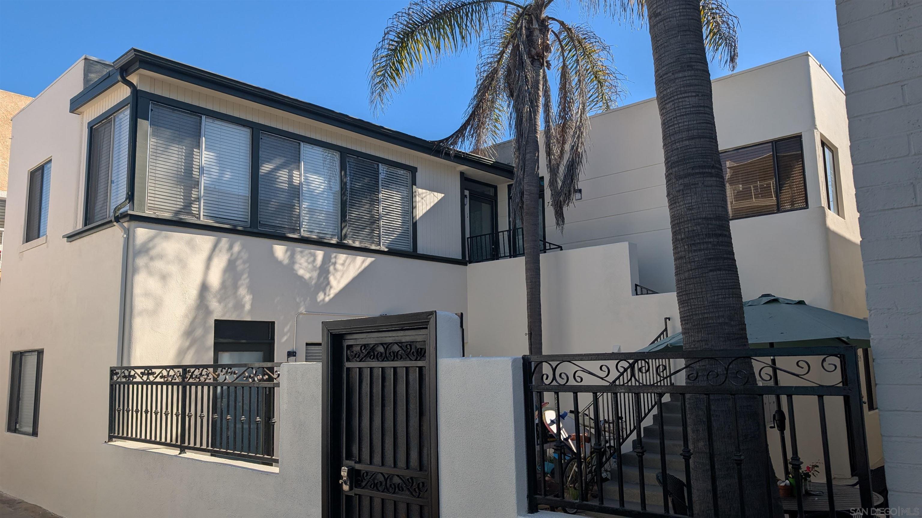 Detail Gallery Image 1 of 1 For 729-35  Queenstown Ct, San Diego,  CA 92109 - – Beds | – Baths