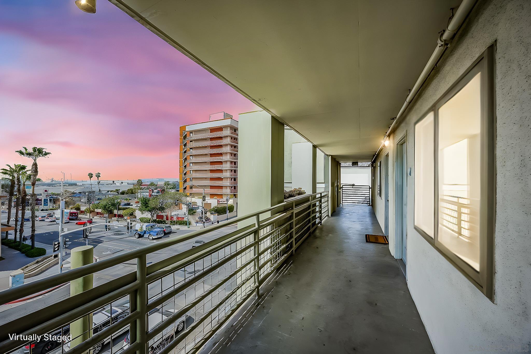 Detail Gallery Image 3 of 34 For 801  National City Blvd  #403,  National City,  CA 91950 - 1 Beds | 1 Baths