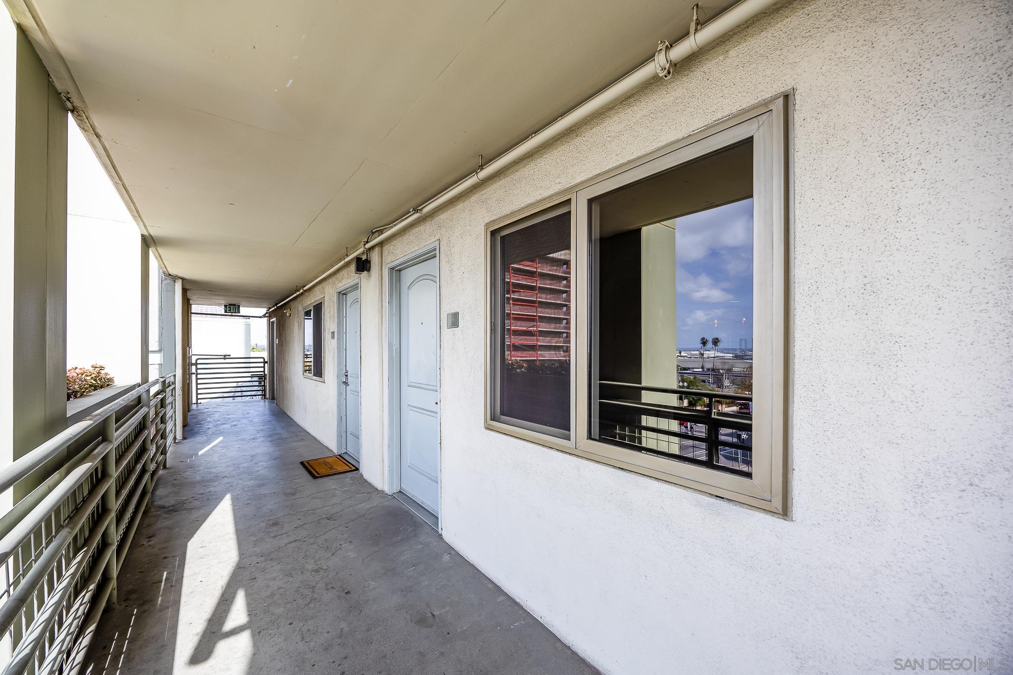 Detail Gallery Image 23 of 34 For 801  National City Blvd  #403,  National City,  CA 91950 - 1 Beds | 1 Baths