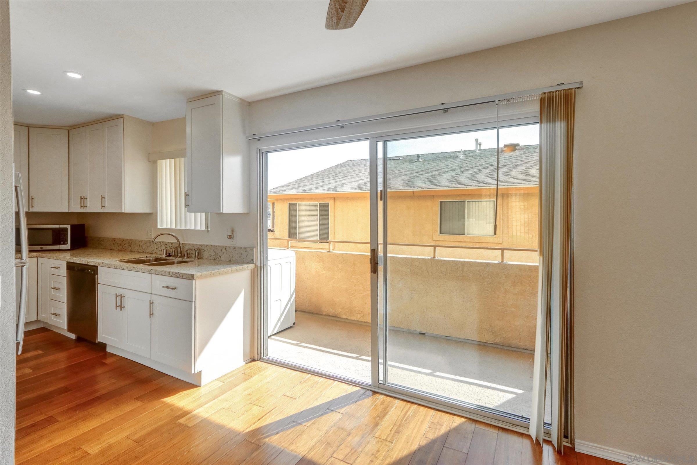 Detail Gallery Image 1 of 1 For 8166  Lemon Grove Way  #B,  Lemon Grove,  CA 91945 - 3 Beds | 2 Baths