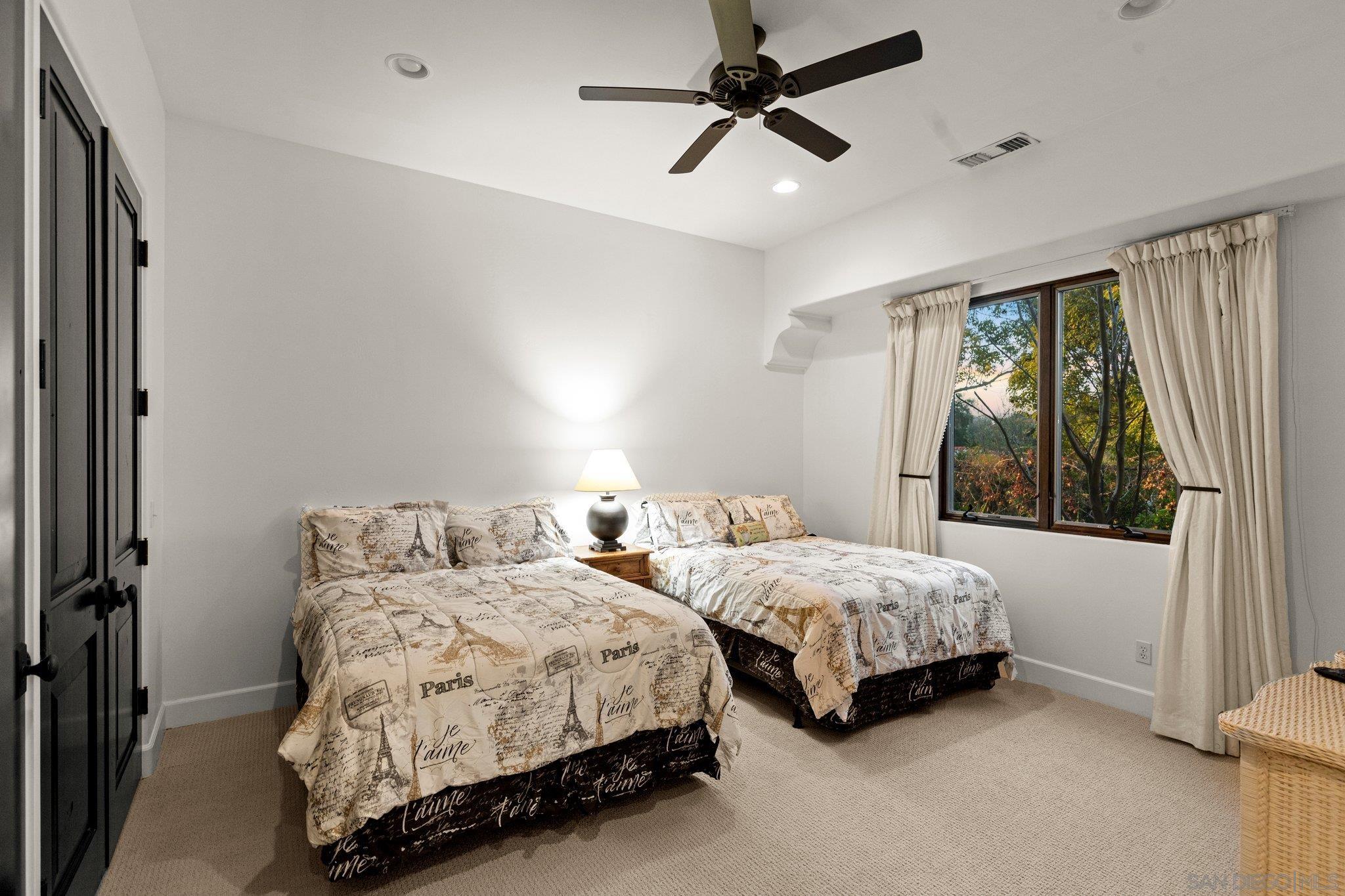 Detail Gallery Image 18 of 39 For 29746  Nella Ln, Vista,  CA 92084 - 4 Beds | 3/1 Baths