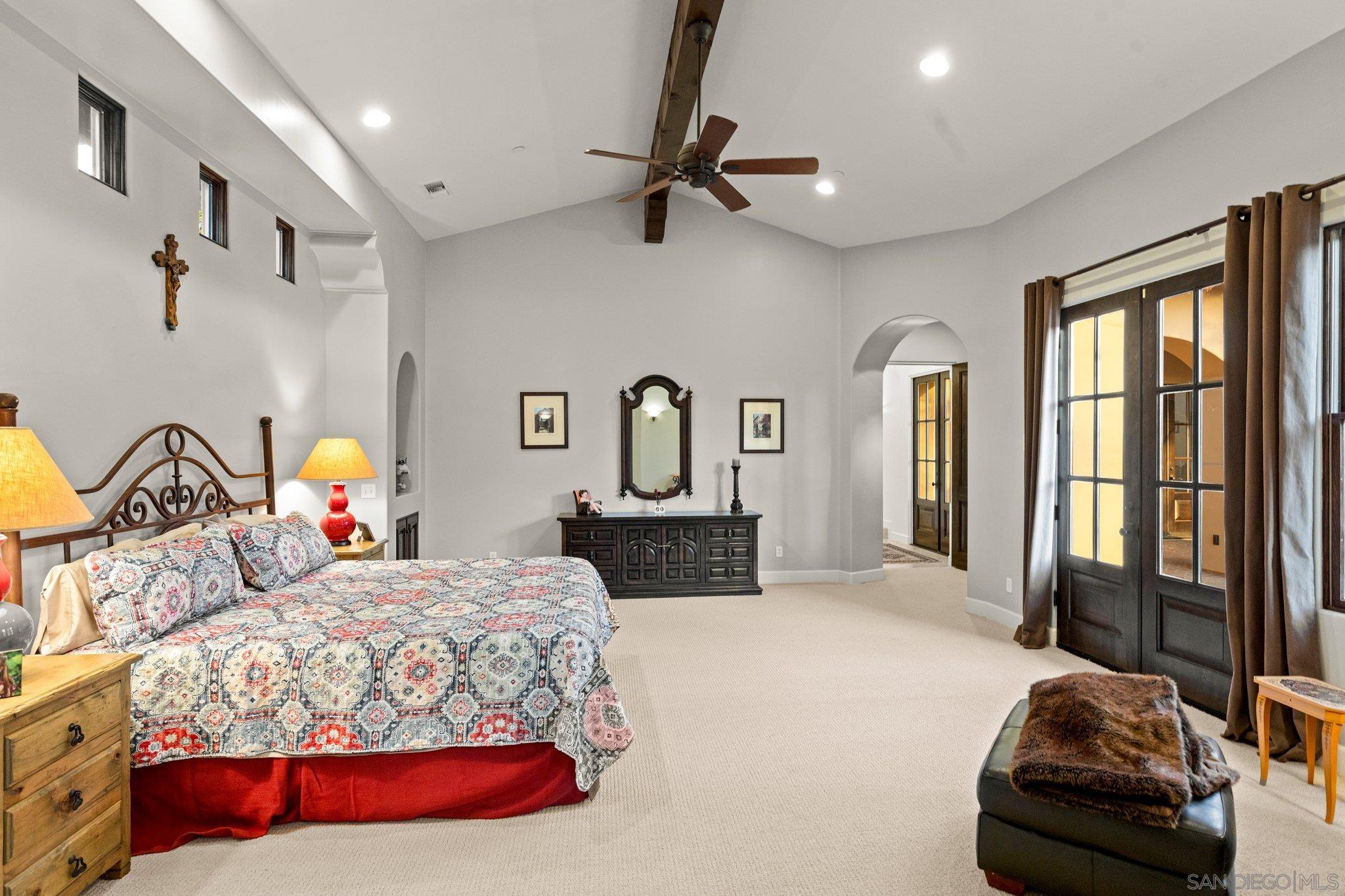 Detail Gallery Image 23 of 39 For 29746  Nella Ln, Vista,  CA 92084 - 4 Beds | 3/1 Baths