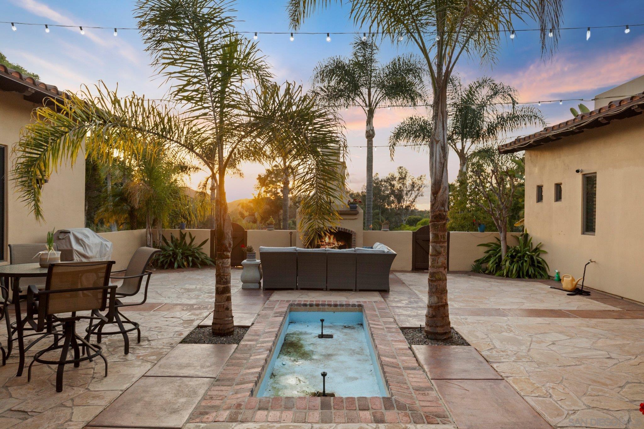 Detail Gallery Image 27 of 39 For 29746  Nella Ln, Vista,  CA 92084 - 4 Beds | 3/1 Baths