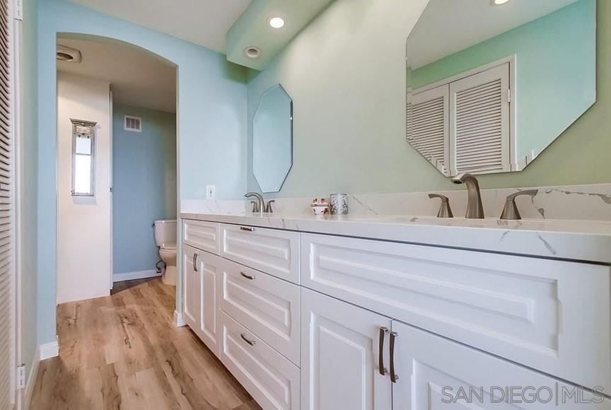 Detail Gallery Image 9 of 23 For 2500  Torrey Pines  802, La Jolla,  CA 92037 - 2 Beds | 2 Baths