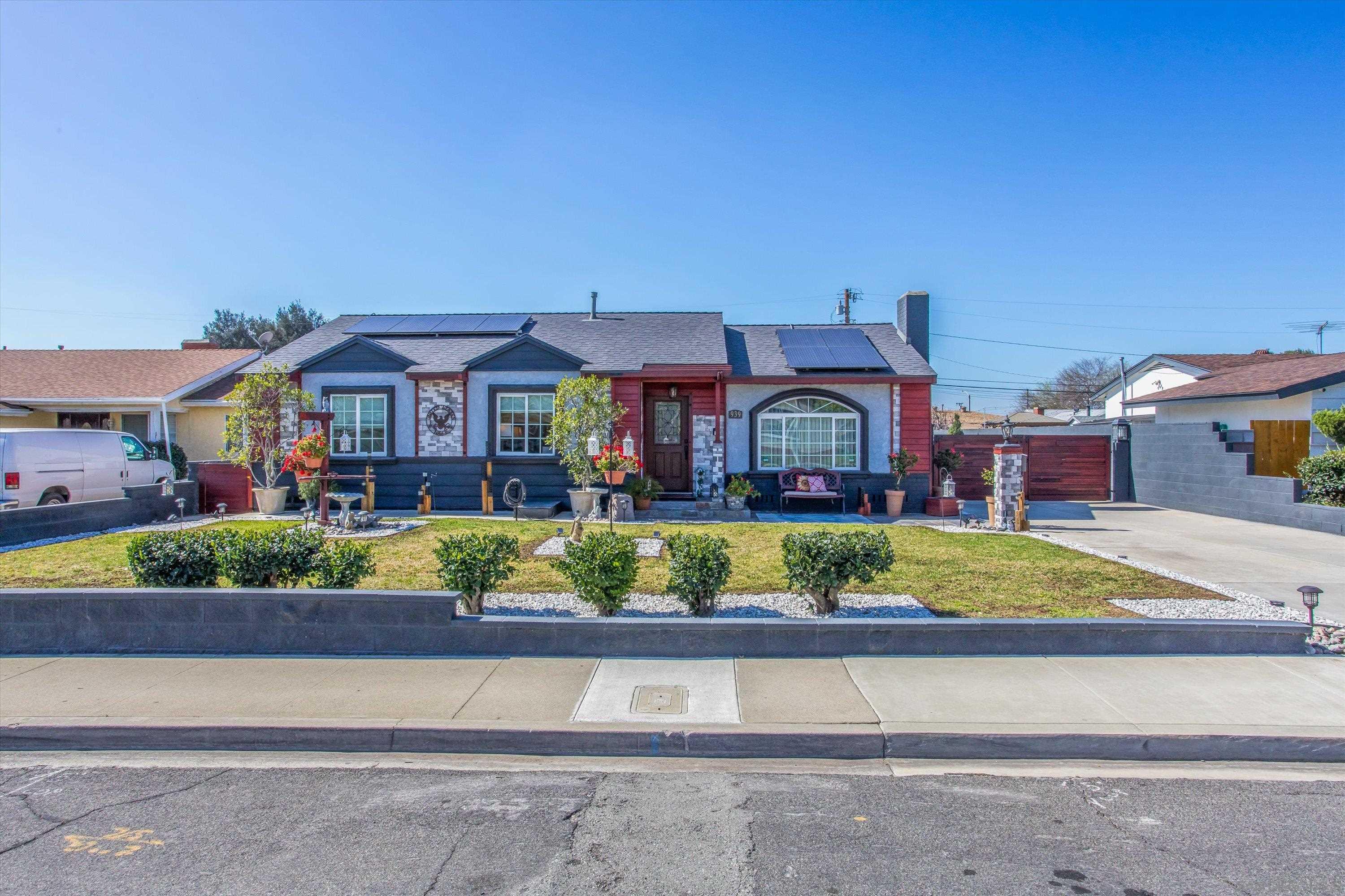 Detail Gallery Image 1 of 1 For 939  Karesh Ave, Pomona,  CA 91767 - 4 Beds | 2 Baths