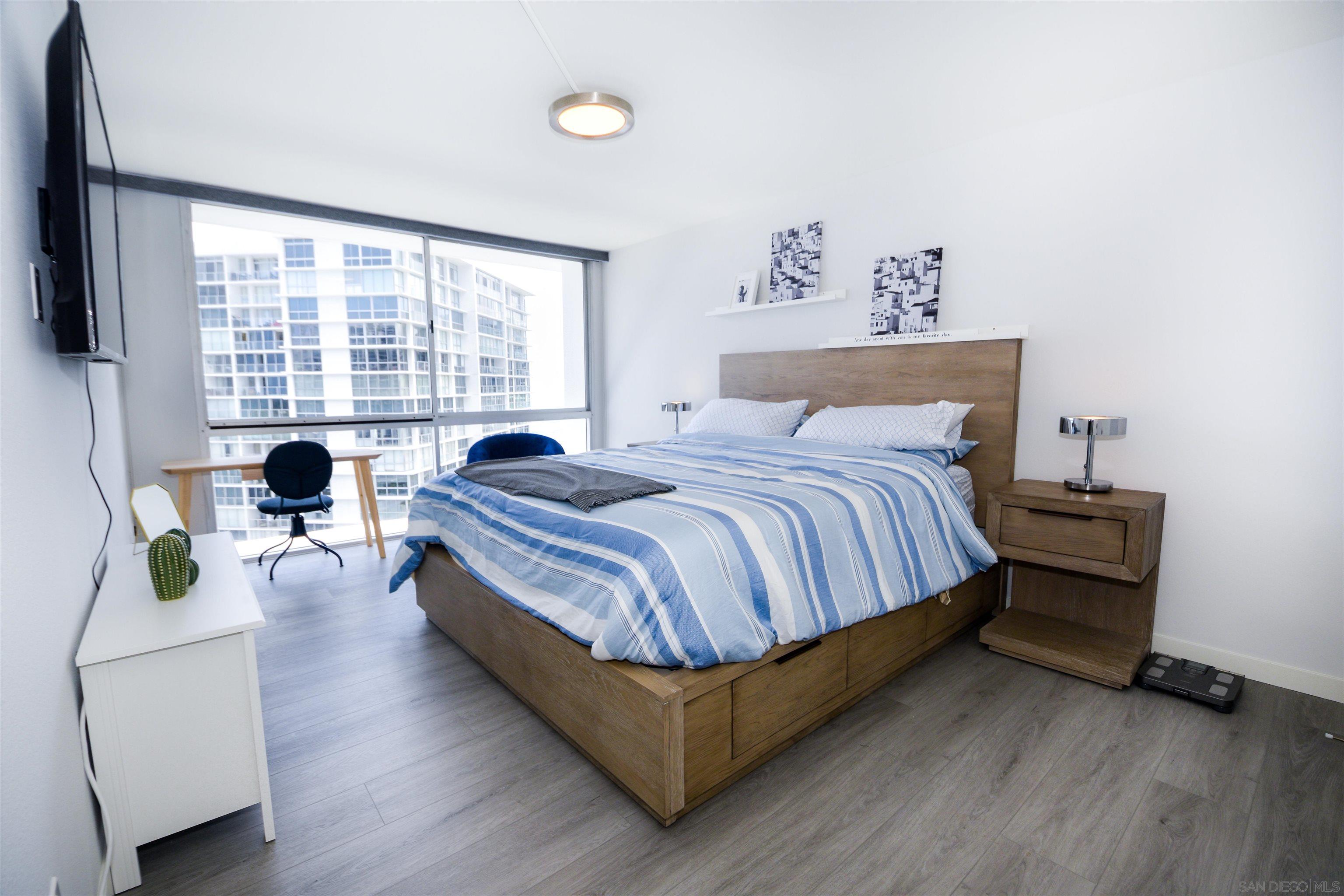 Detail Gallery Image 15 of 27 For 1770  Avenida Del Mundo  1003, Coronado,  CA 92118 - 3 Beds | 3 Baths