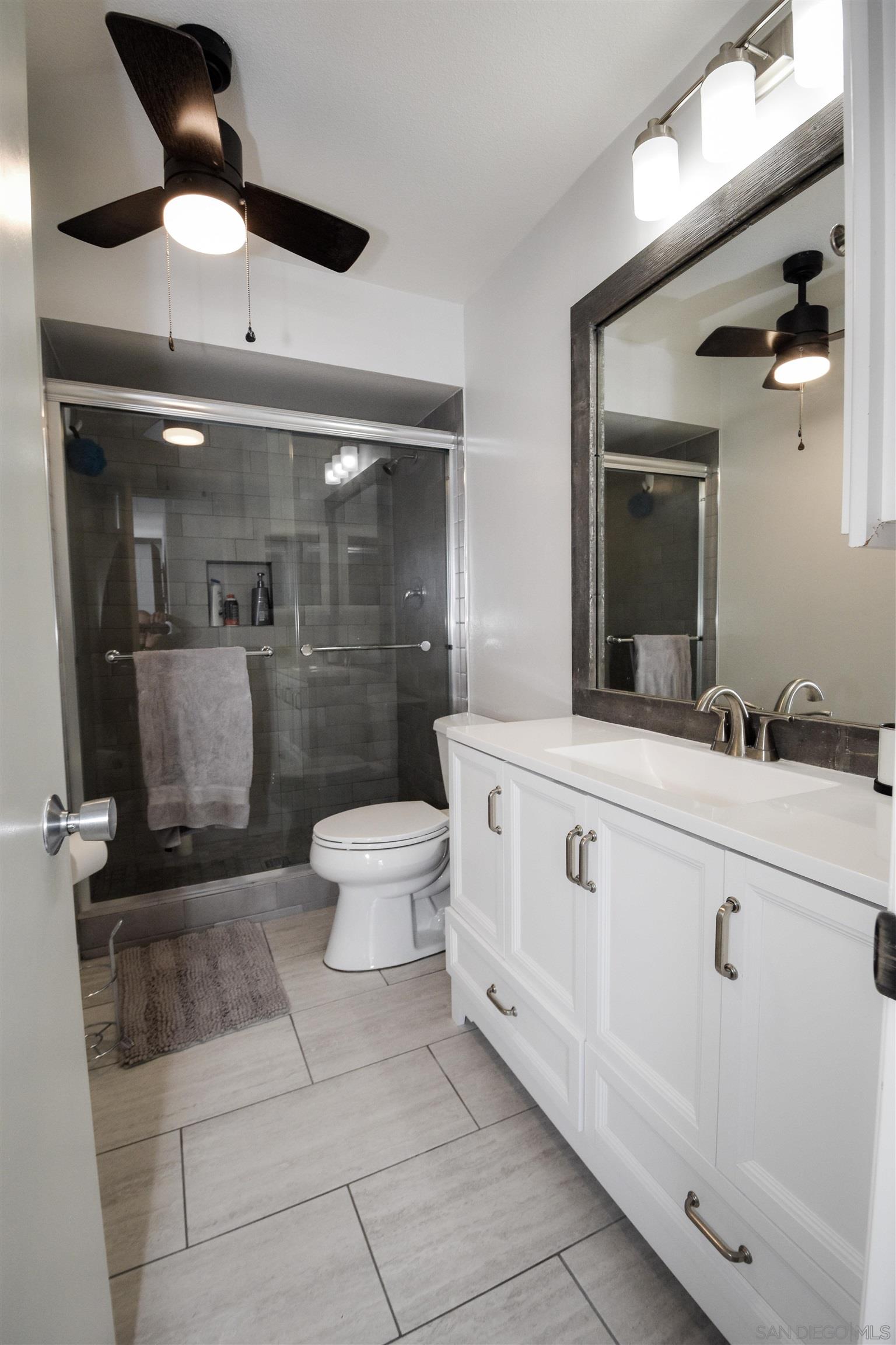 Detail Gallery Image 20 of 27 For 1770  Avenida Del Mundo  1003, Coronado,  CA 92118 - 3 Beds | 3 Baths