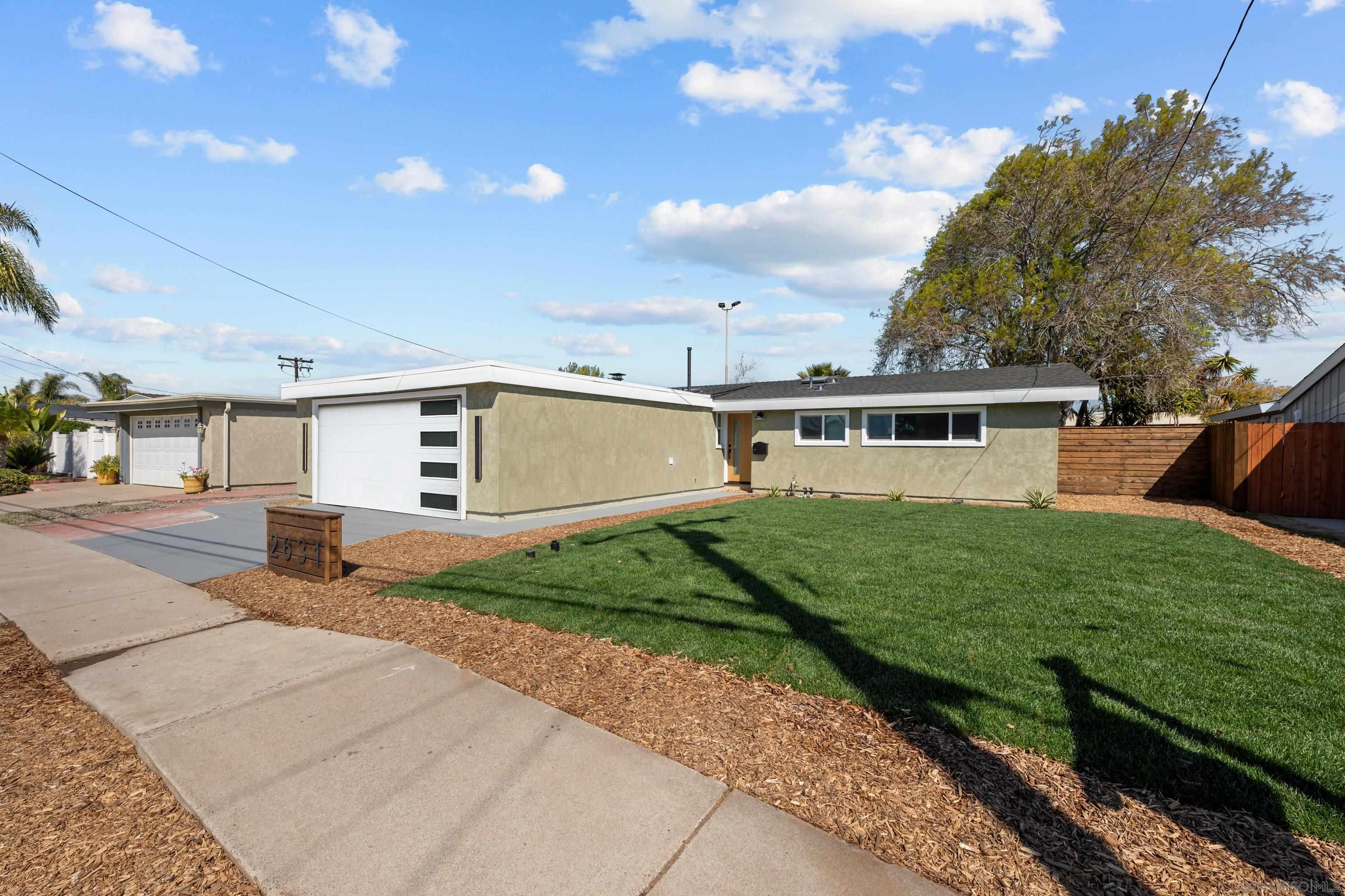 Detail Gallery Image 1 of 1 For 2631  Raymell Dr, San Diego,  CA 92123 - 3 Beds | 2 Baths