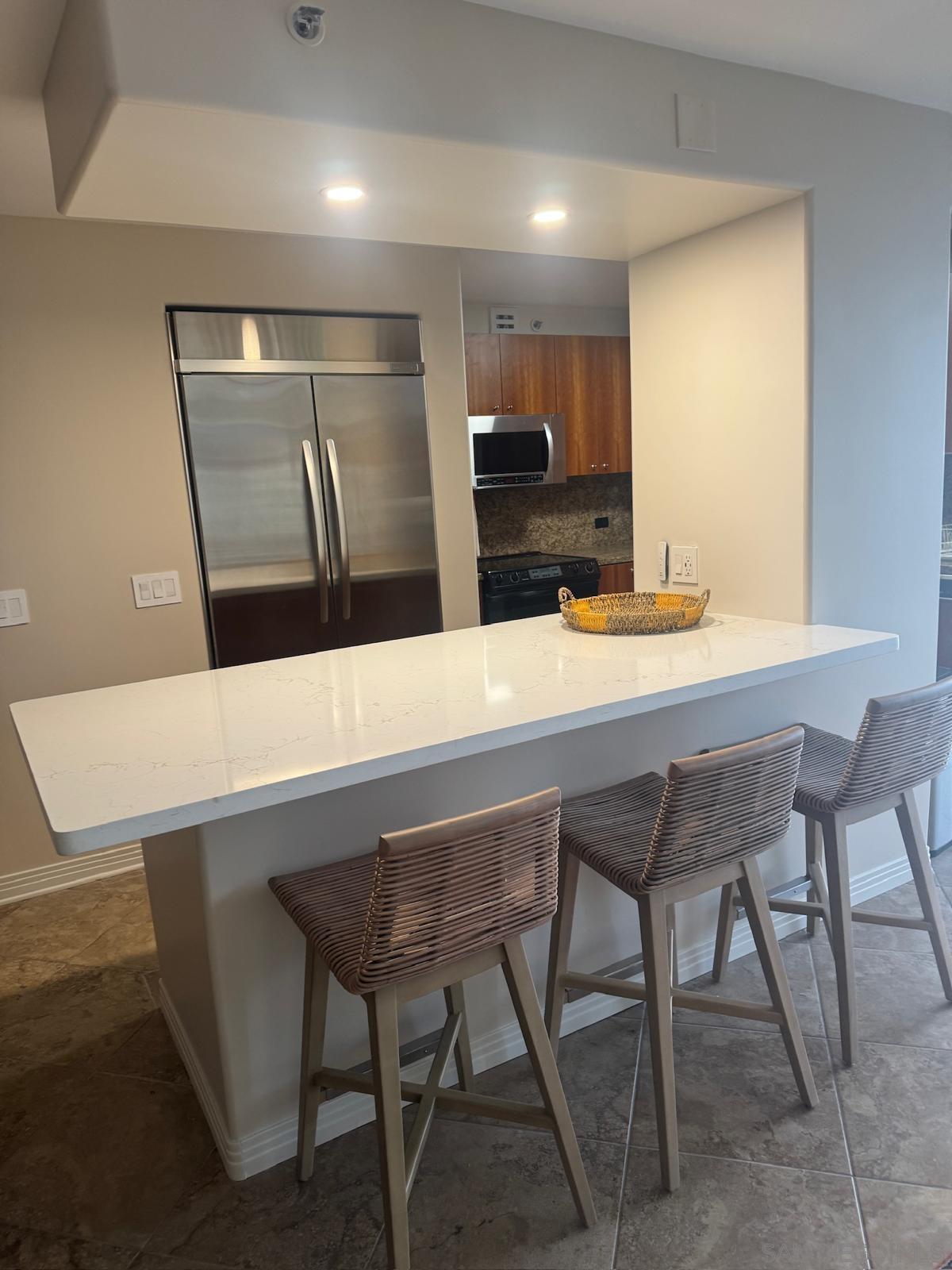 Detail Gallery Image 13 of 14 For 1780  Avenida Del Mundo  1104, Coronado,  CA 92118 - 2 Beds | 2 Baths